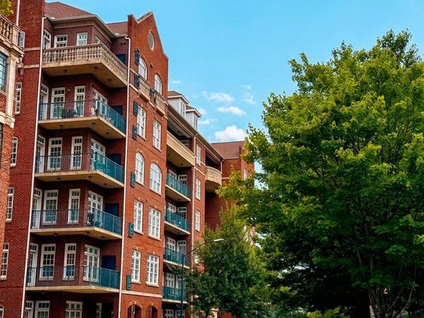 77 Peachtree Place NE, Unit 211, Atlanta, GA 30309