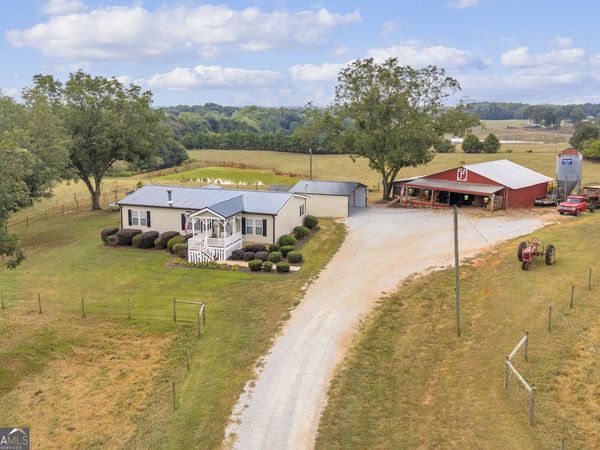 2439 Faye Carey Road, Danielsville, GA 30633