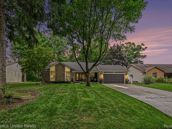 21995 Sunflower Road, Novi, Mi 48375