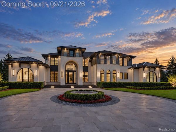 600 Chase Lane, Bloomfield Hills, Mi 48304