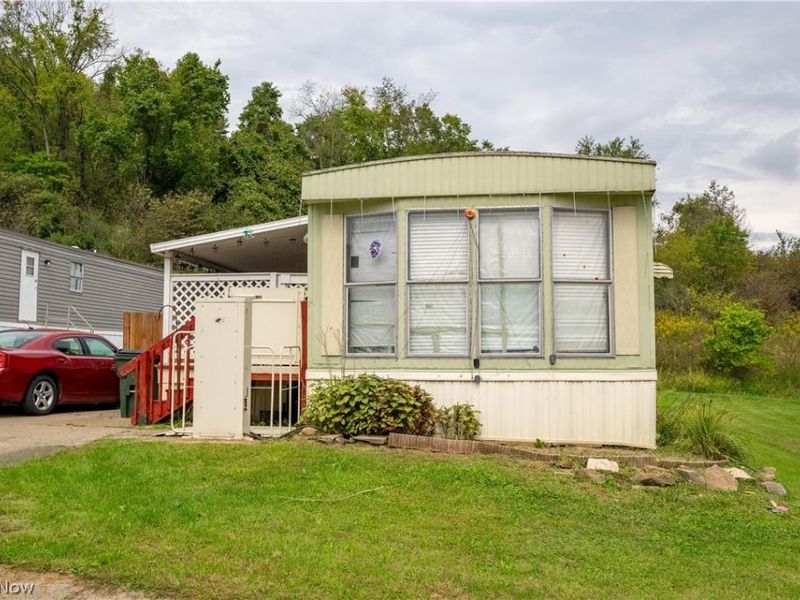 2715 Barn Drive SW, Canton, OH 44706 Photo 22