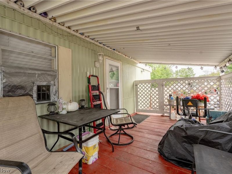 2715 Barn Drive SW, Canton, OH 44706 Photo 4