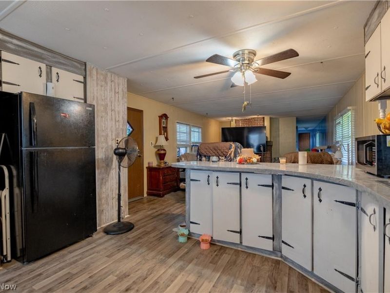 2715 Barn Drive SW, Canton, OH 44706 Photo 8
