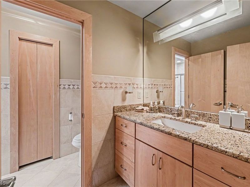 1040 Riverwoods Drive, Akron, OH 44313 Photo 26