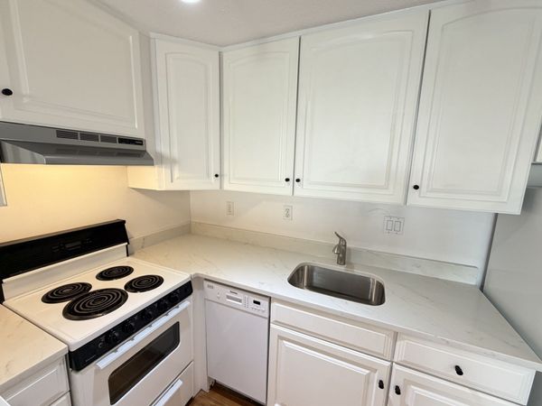 1691 Cambridge St, Unit 41, Cambridge, MA 02138