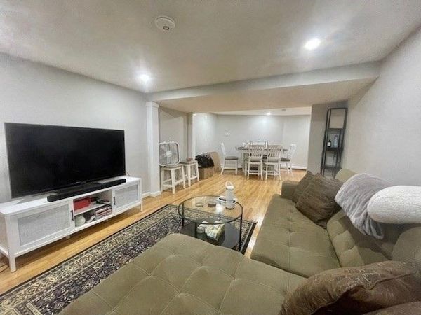 1872 Commonwealth Ave, Unit -A, Boston, MA 02135