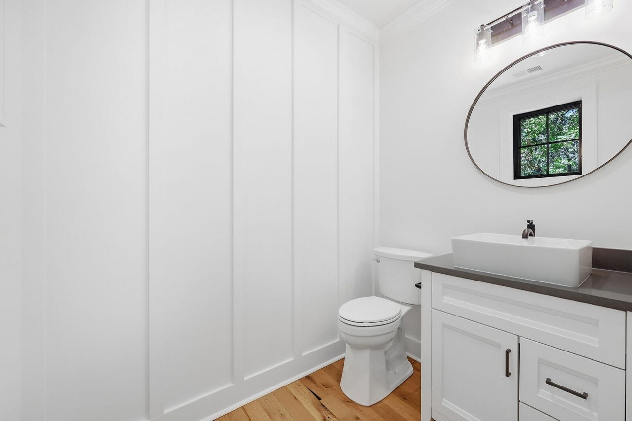 4 Blake Lane Photo 10