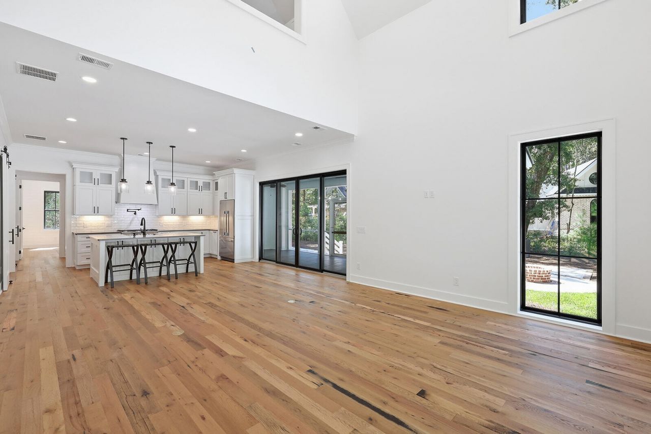 4 Blake Lane Photo 14