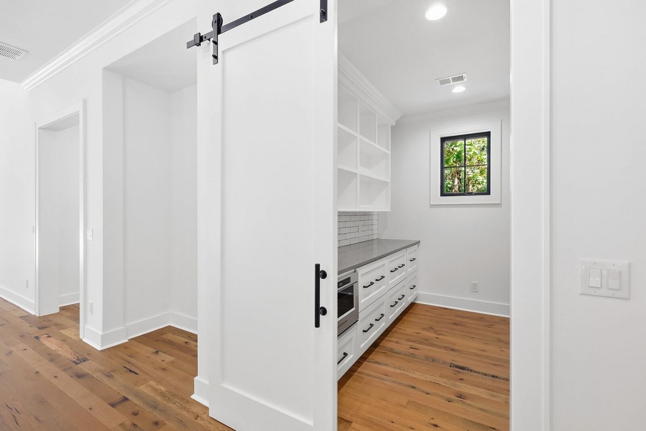 4 Blake Lane Photo 26