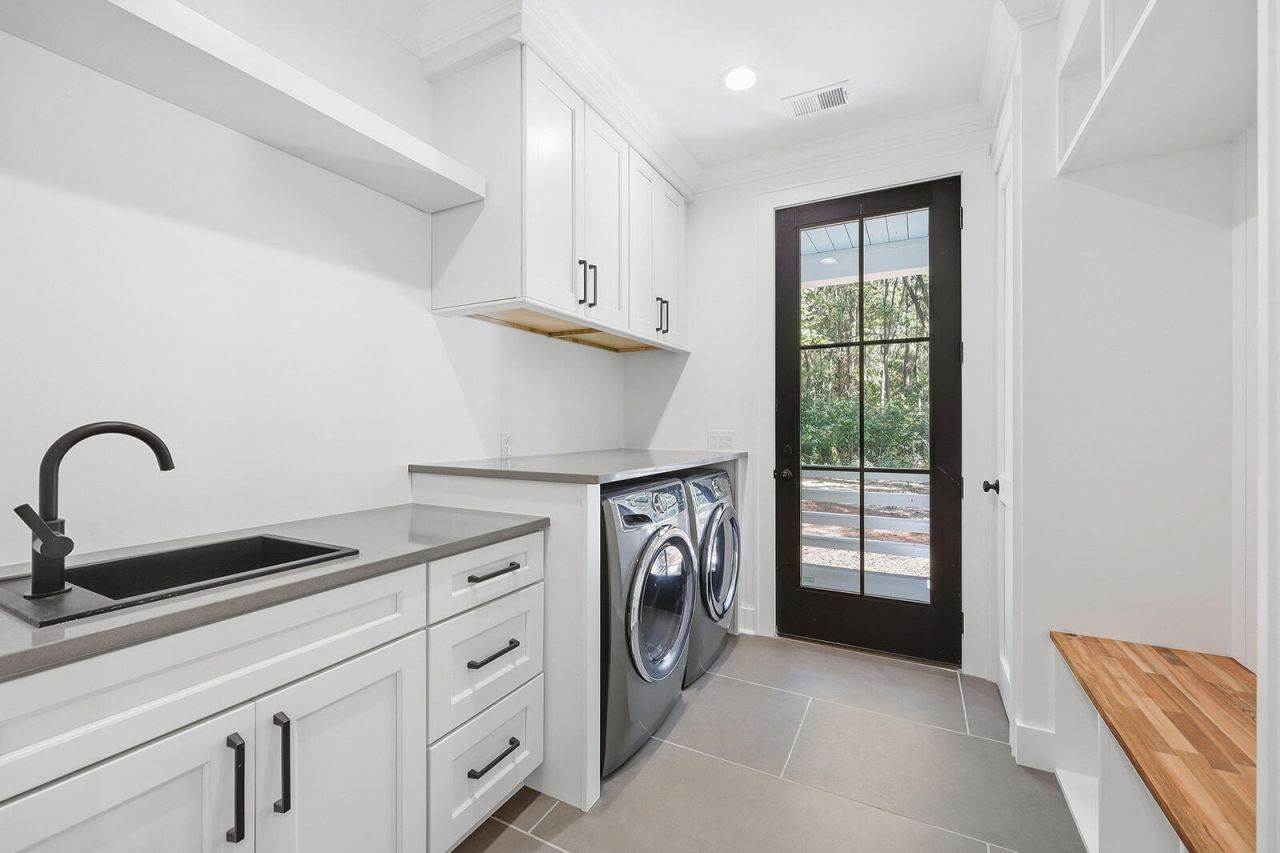 4 Blake Lane Photo 30