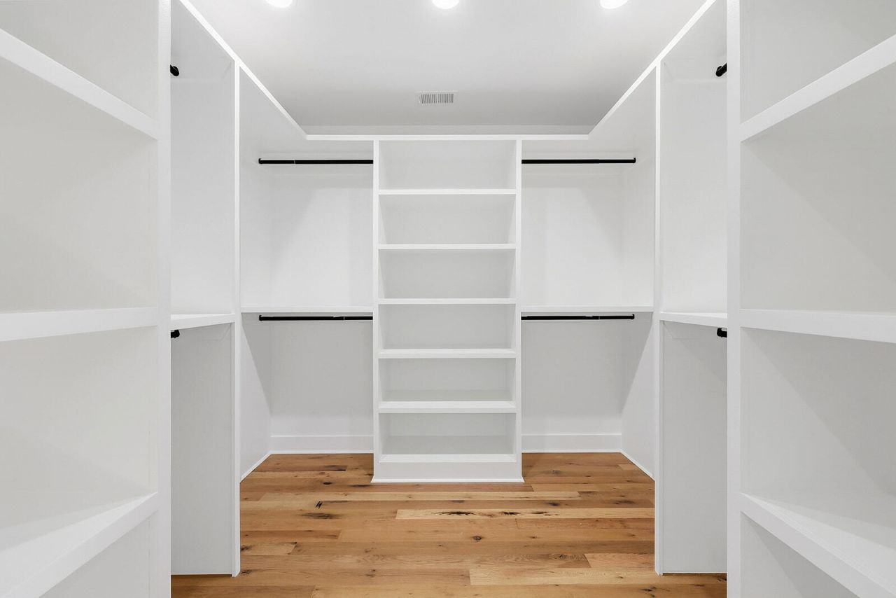 4 Blake Lane Photo 36