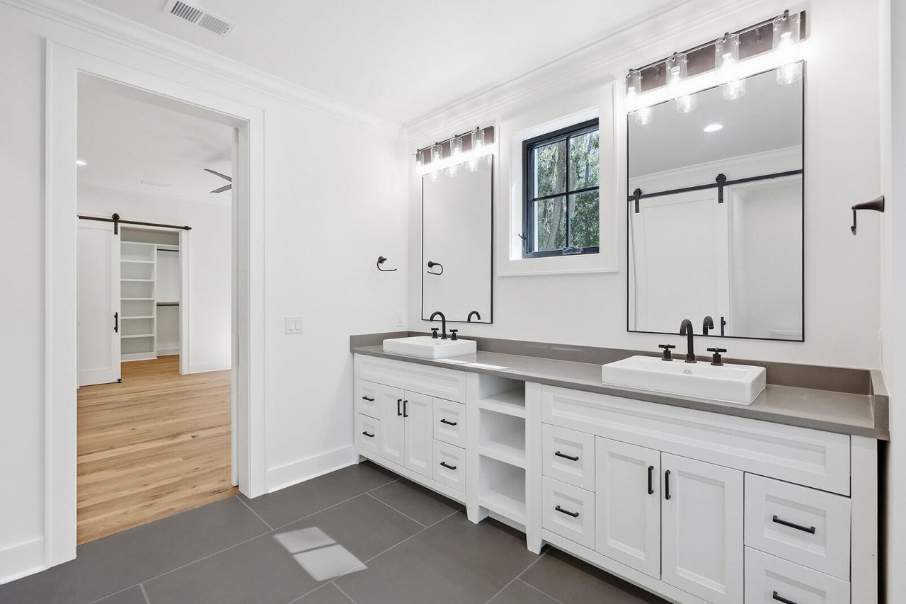4 Blake Lane Photo 40