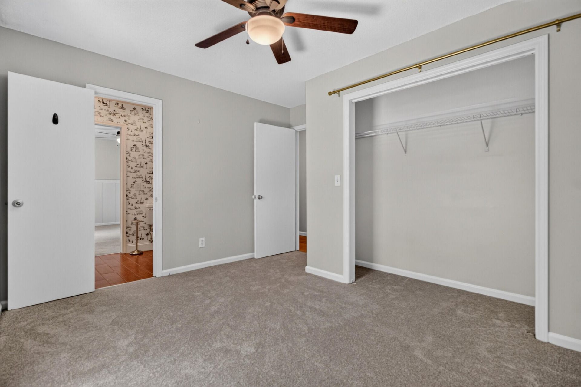 1070 Pine Street Photo 30