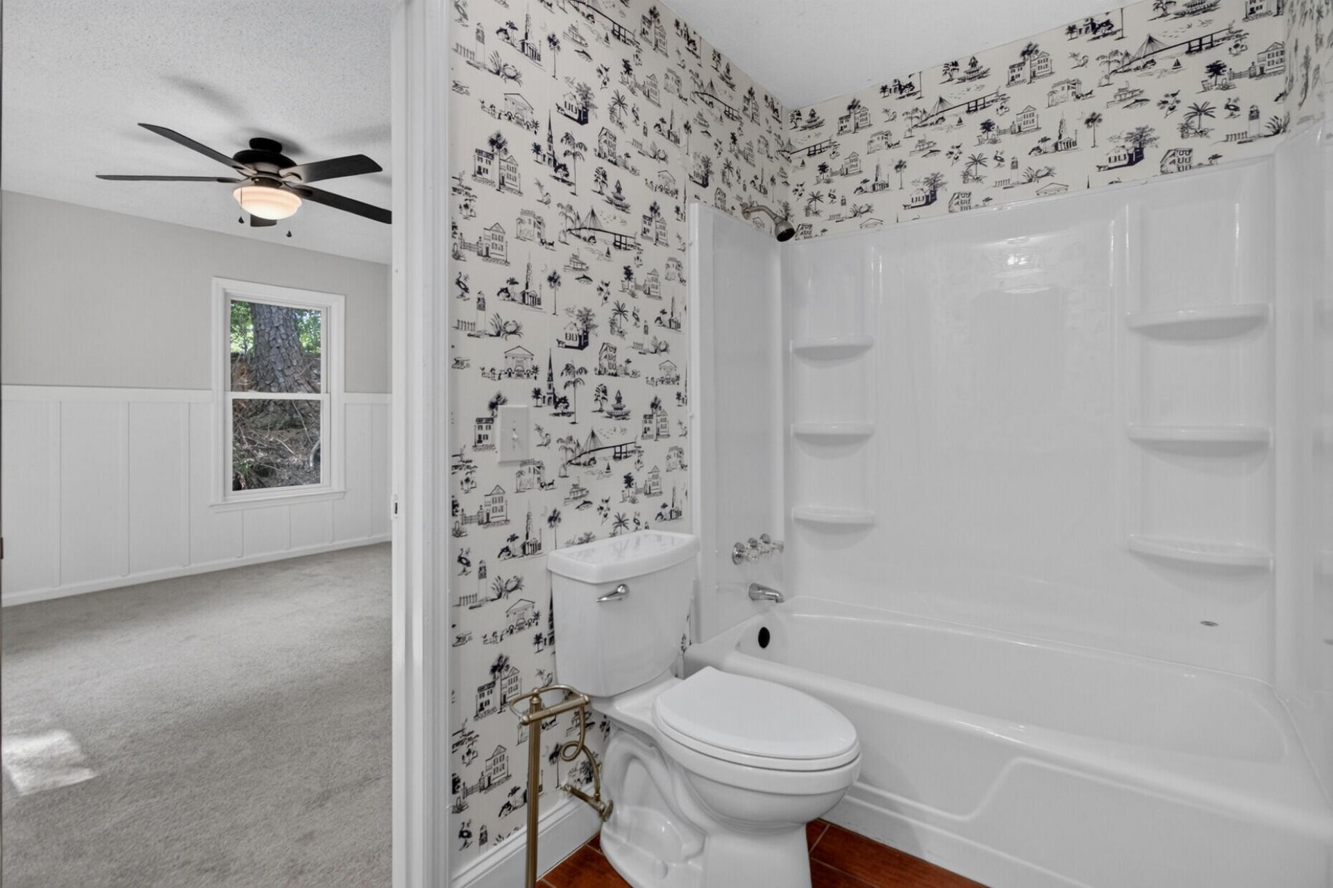 1070 Pine Street Photo 32