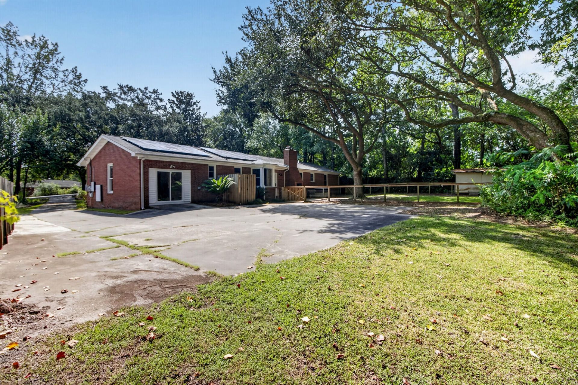 1070 Pine Street Photo 37