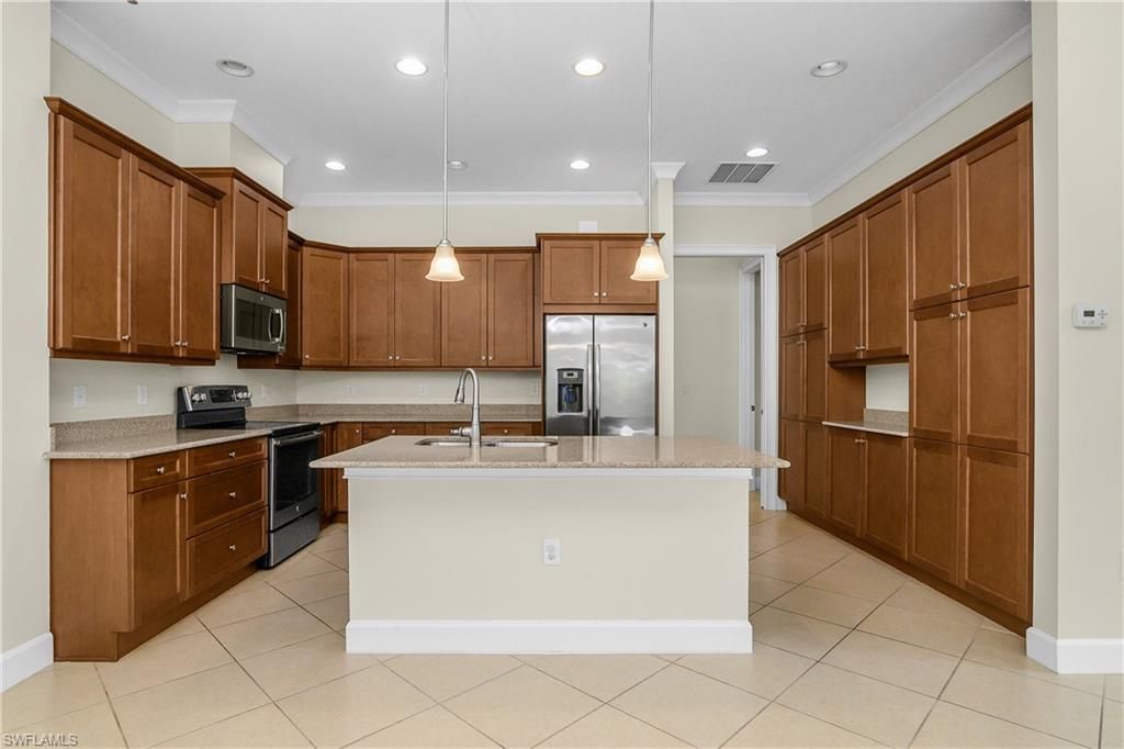 7162 Dominica Dr, Naples, FL 34113 Photo