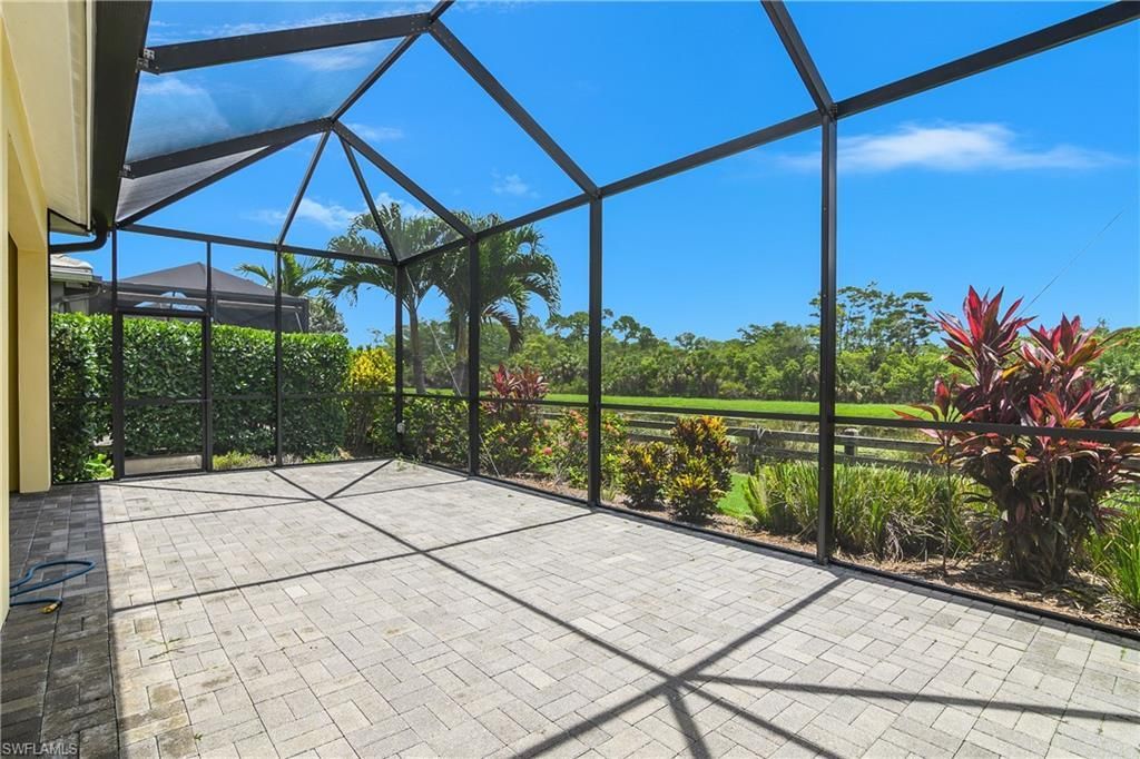 7162 Dominica Dr, Naples, FL 34113 Photo