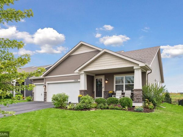 1909 Meridian Curve, Carver, MN 55315