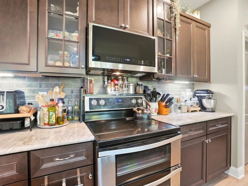 6057 Windcliff Drive E, Grove City, OH 43123 Photo 10