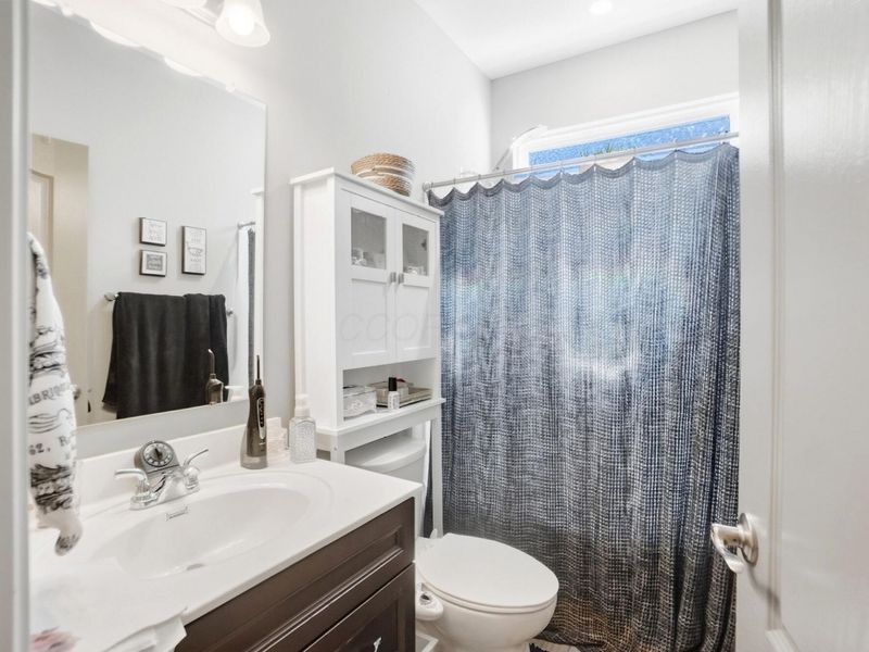 6057 Windcliff Drive E, Grove City, OH 43123 Photo 31
