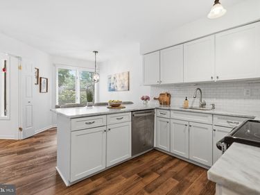 138 MONTROSE AVENUE, Unit 26, BRYN MAWR, PA 19010
