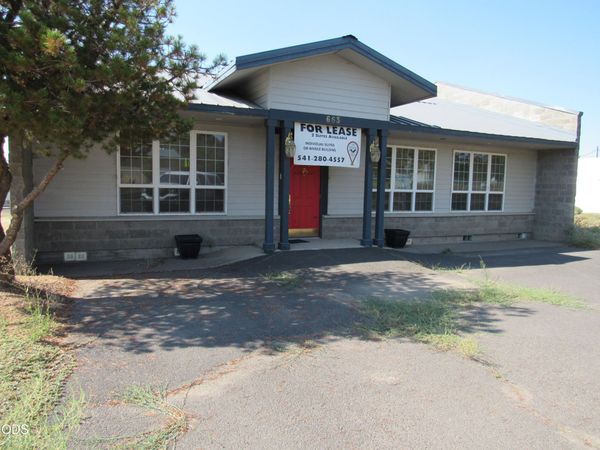 663 Jefferson Avenue, Metolius, OR 97741