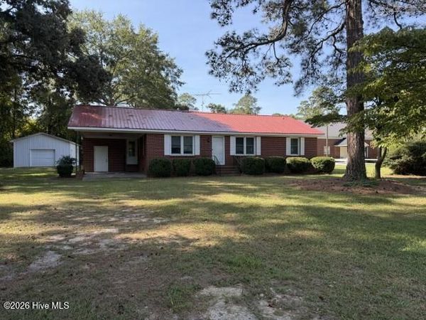 148 Garner Chapel Road , Mount Olive, NC 28365