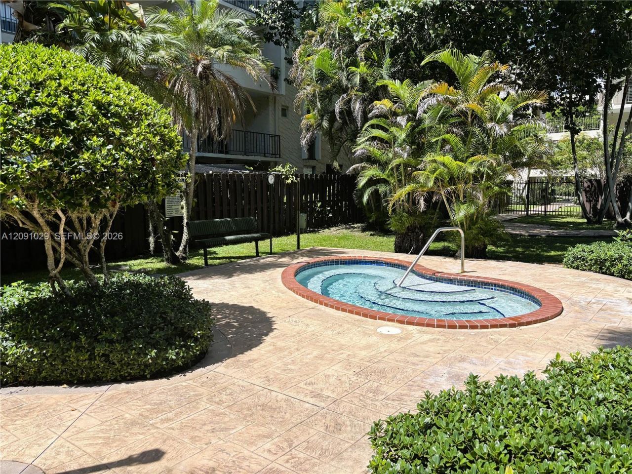 6900 N Kendall Dr , Unit A310, Pinecrest, FL 33156 Photo