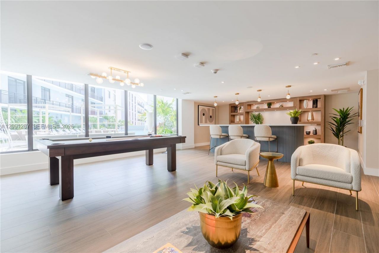1005 Spring Garden Rd , Unit 520, Miami, FL 33136 Photo
