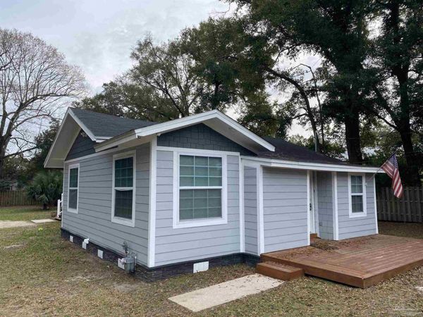 117 Bayliss Ct, Pensacola, FL 32505