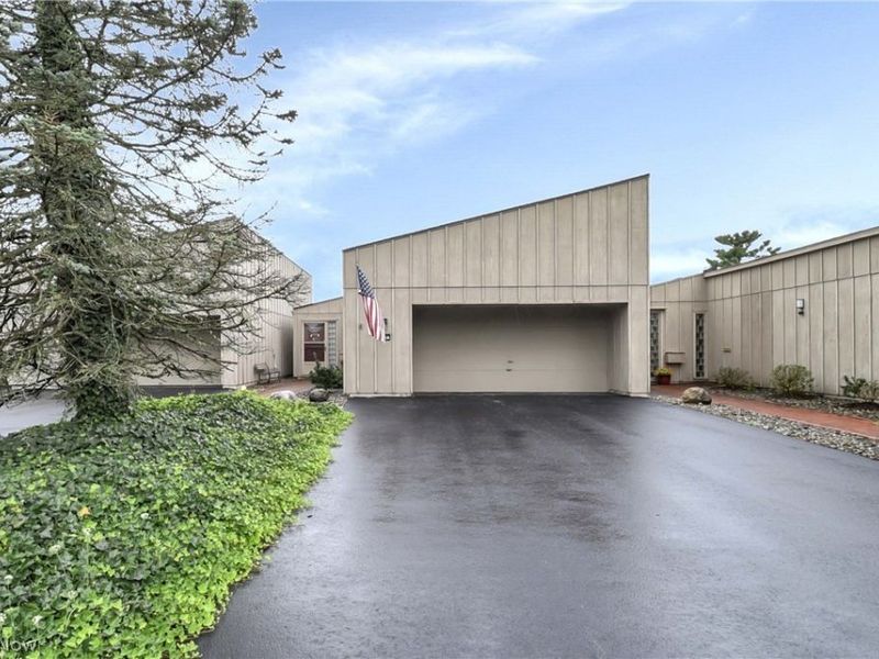 668 Sonora Court, Berea, OH 44017 Photo 32