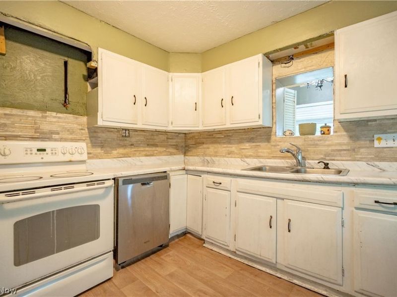 1336 Sparhawk Avenue, Akron, OH 44305 Photo 9