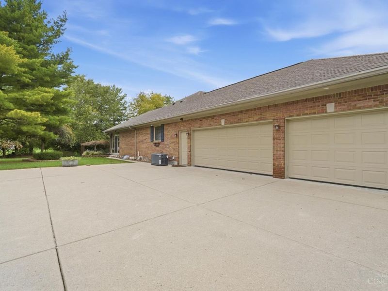 6515 Canterbury Drive, Middletown, OH 45005 Photo 47