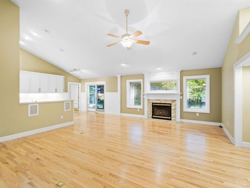 6515 Canterbury Drive, Middletown, OH 45005 Photo 6