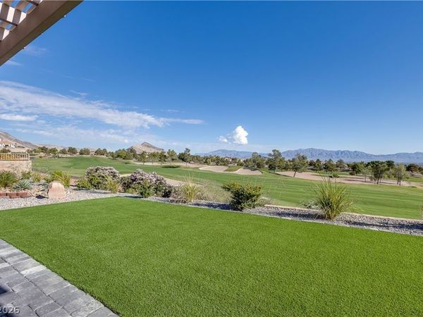 2024 Bay Tree Drive, Las Vegas, NV 89134