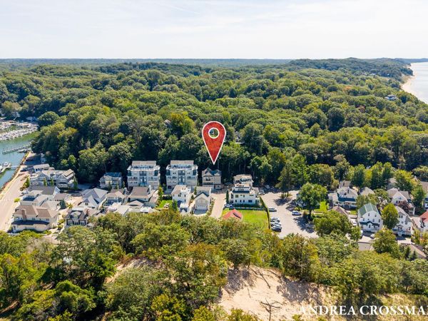 2400 Sunset Walk, Macatawa, MI 49434