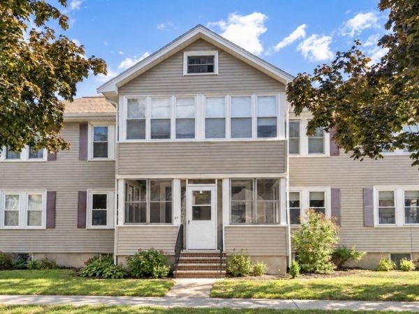 37 Everett St, Unit 1, Waltham, MA 02453