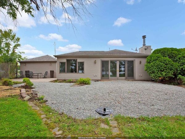 1677 W BUTTE DES MORTS BEACH ROAD, Neenah, WI 54956