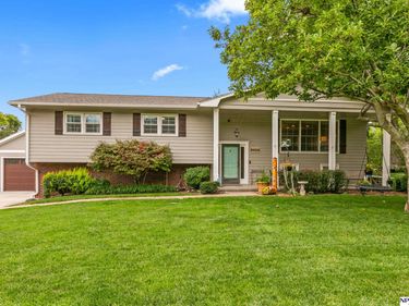 3342 S 114th Avenue, Omaha, NE 68144