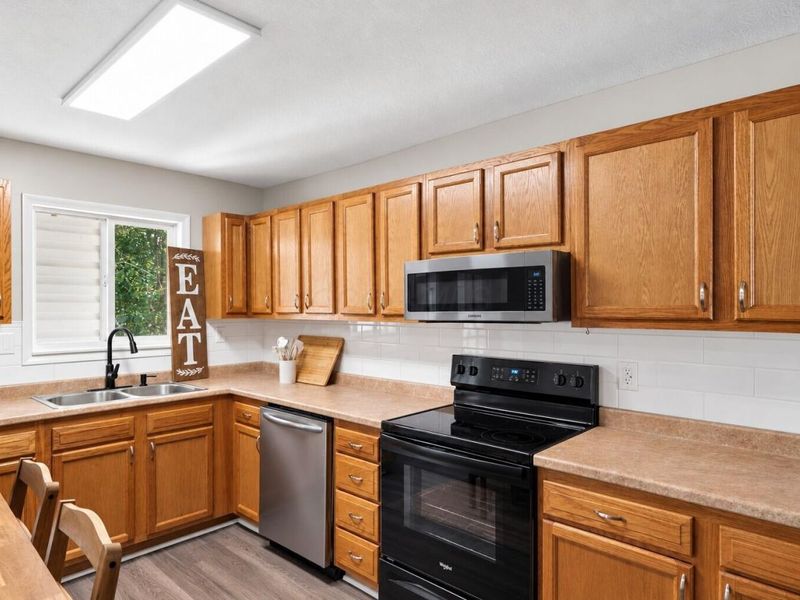 14 Wesley Drive, Heath, OH 43056 Photo 11