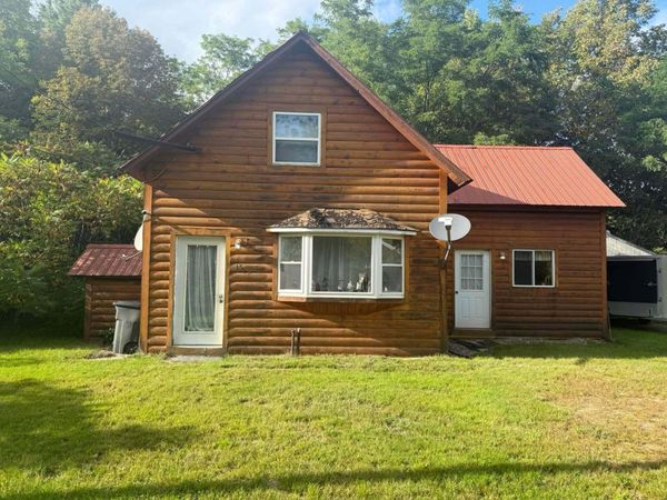 15 Railroad Lane , Gilead, ME 04217