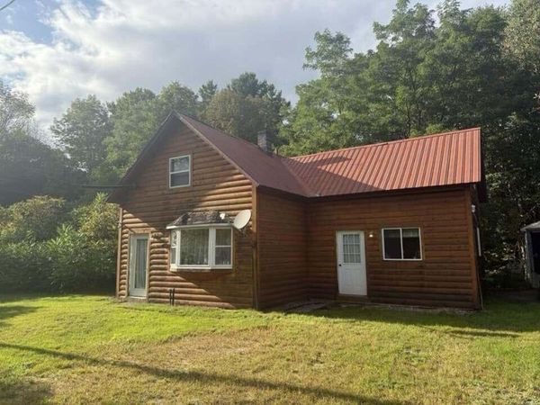 15 Railroad Lane , Gilead, ME 04217