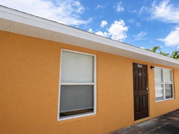 5454 KENSINGTON STREET , Unit 5454, SARASOTA, FL 34232