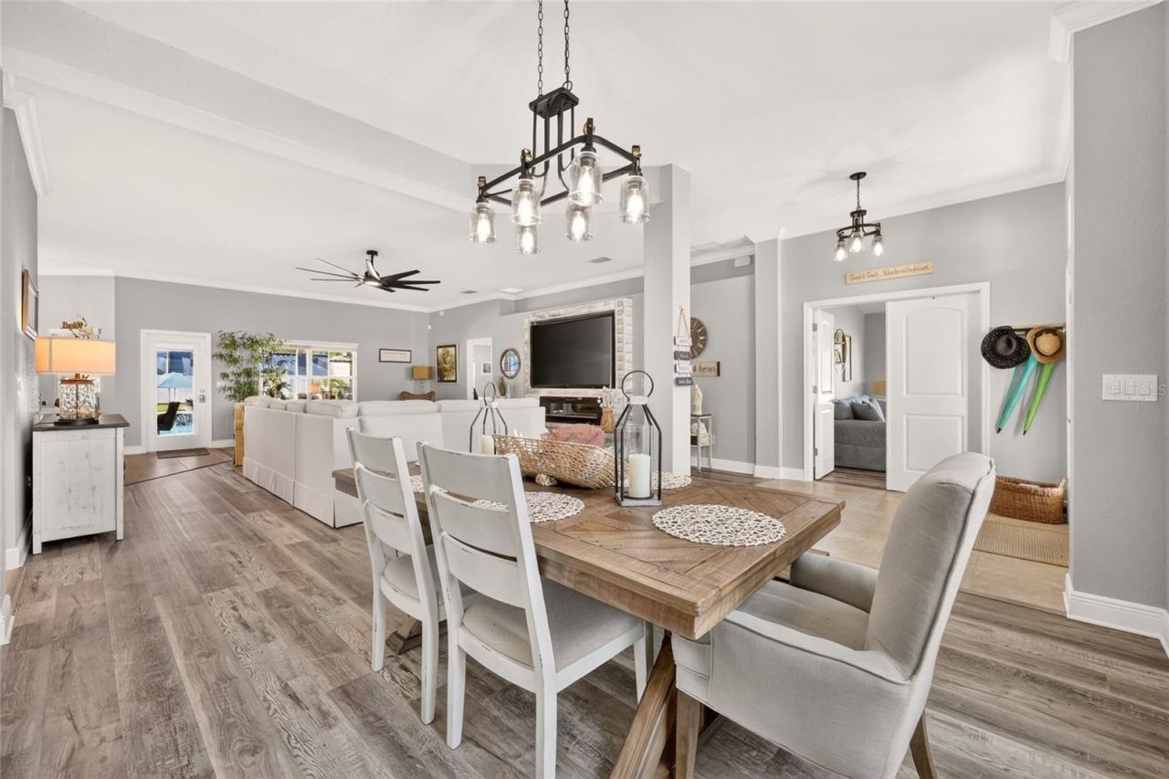 6943 SE 11th Place, Ocala, FL 34472 Photo