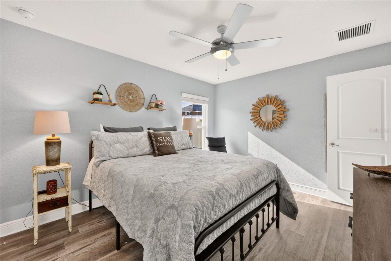 6943 SE 11th Place, Ocala, FL 34472 Photo