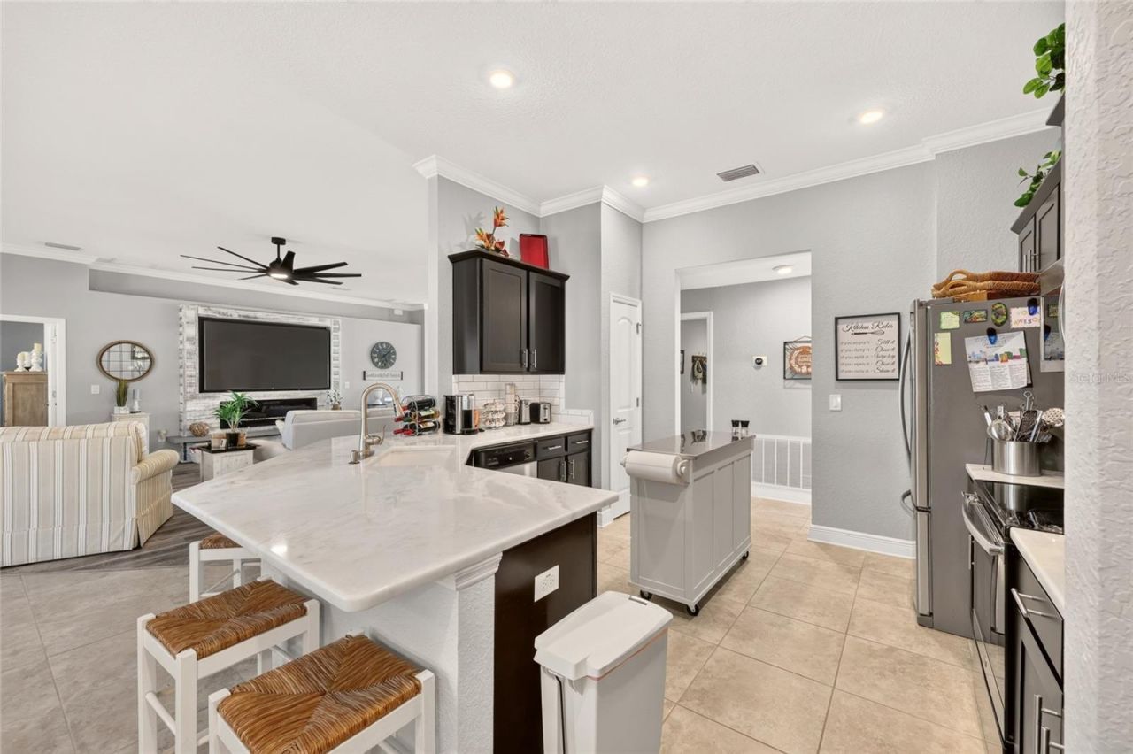 6943 SE 11th Place, Ocala, FL 34472 Photo