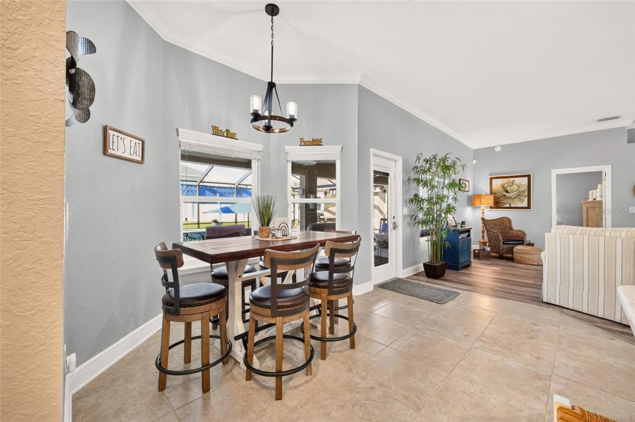 6943 SE 11th Place, Ocala, FL 34472 Photo