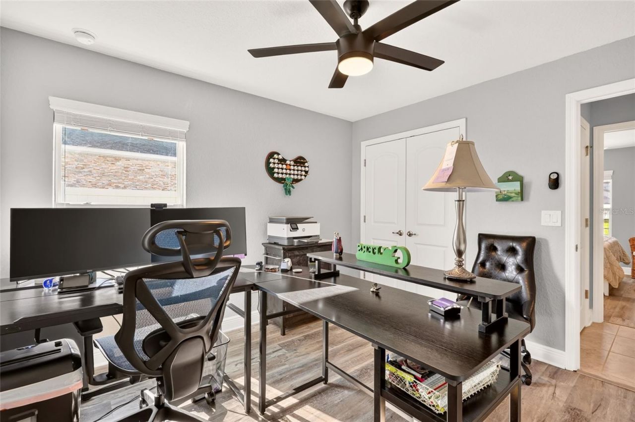 6943 SE 11th Place, Ocala, FL 34472 Photo