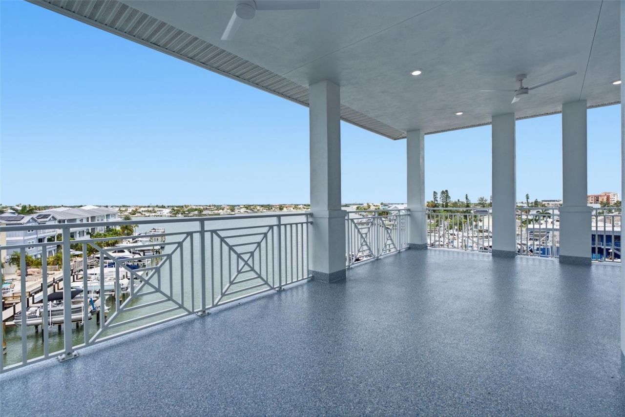 13655 Gulf Boulevard, Unit 401, Madeira Beach, FL 33708 Photo