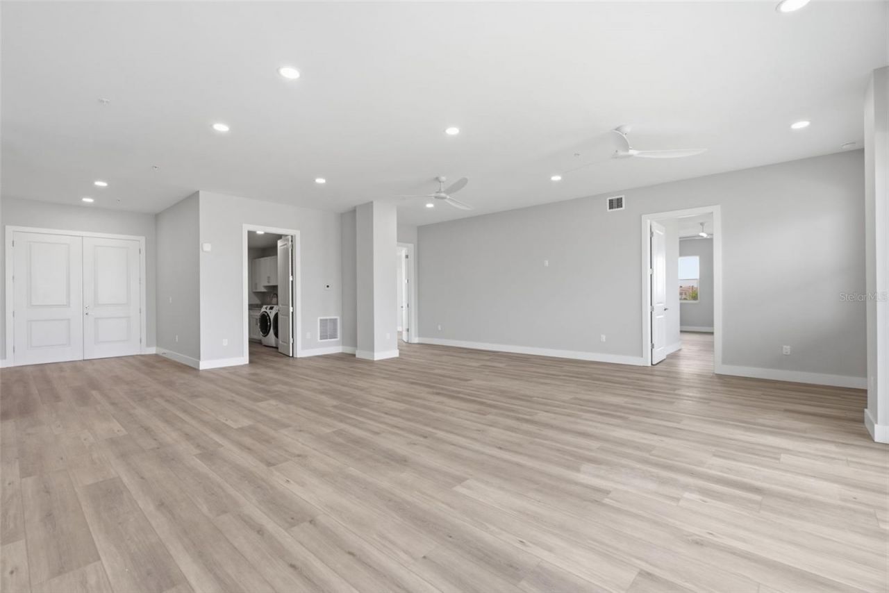 13655 Gulf Boulevard, Unit 401, Madeira Beach, FL 33708 Photo